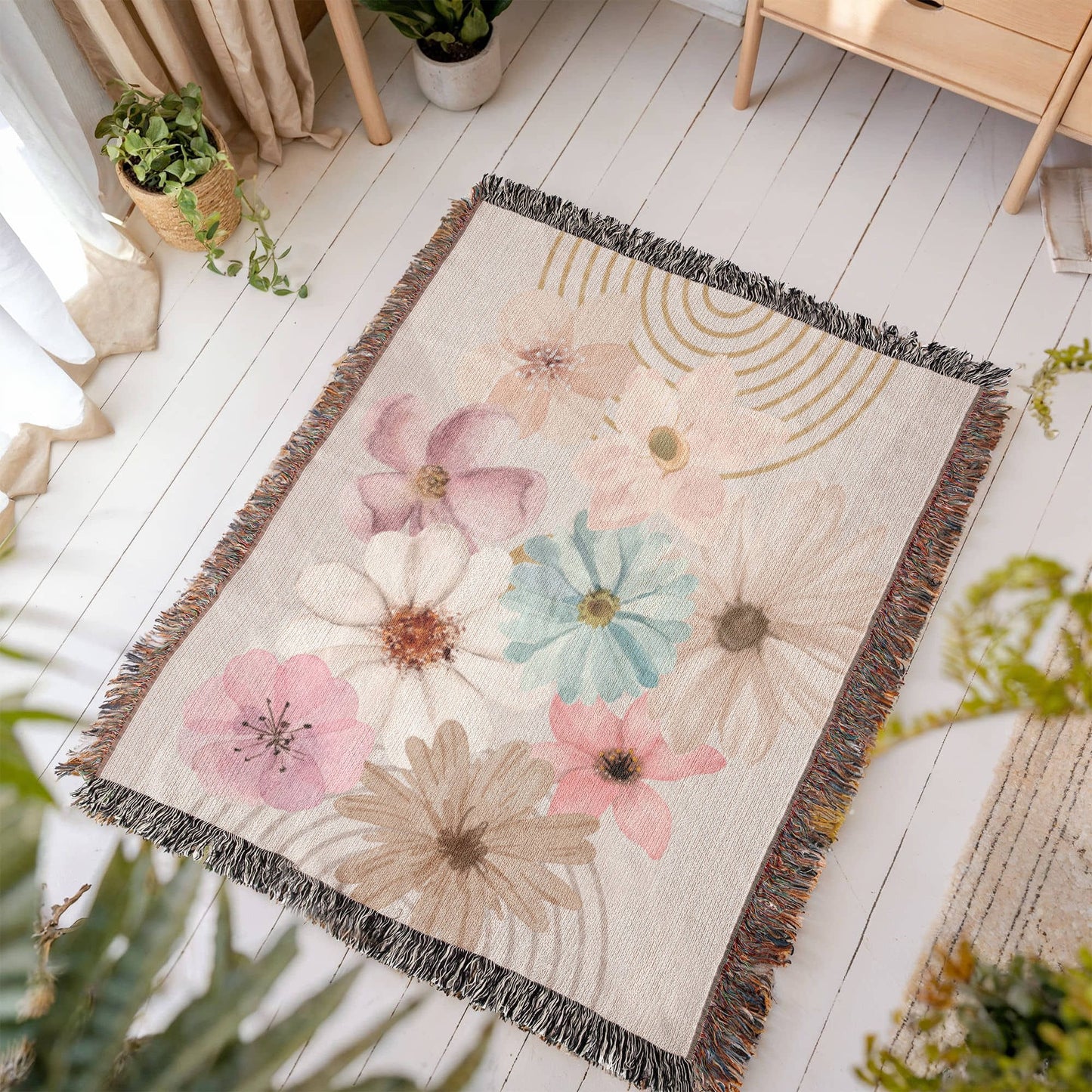 Dreamy Flowers Woven Blanket